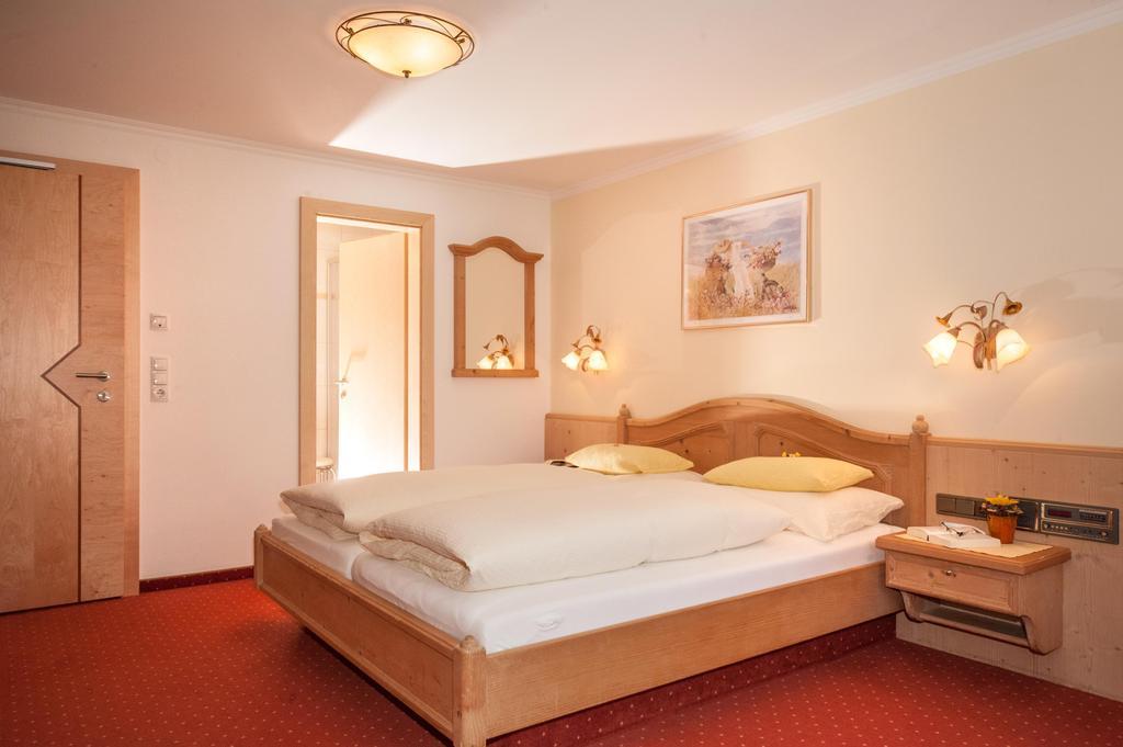 Hotel Gletscherblick Hippach Kamer foto
